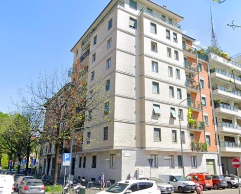 Bilocale Milano Via Losanna
